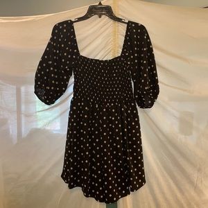 Polka dot puff sleeve romper